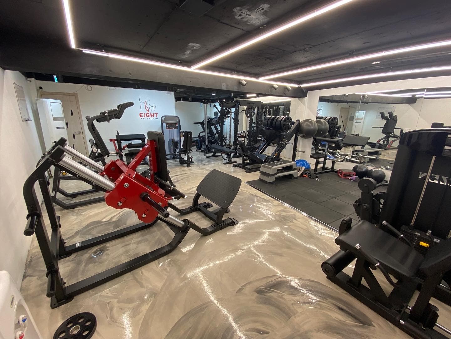 EIGHT PT STUDIO 시설